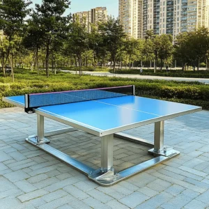 El ping pong en parques es muy divertido. Las mesas de ping pong son ideales para jugar al aire libre. Puedes hacer amigos y disfrutar del sol. Existen muchos beneficios al jugar en espacios públicos.
